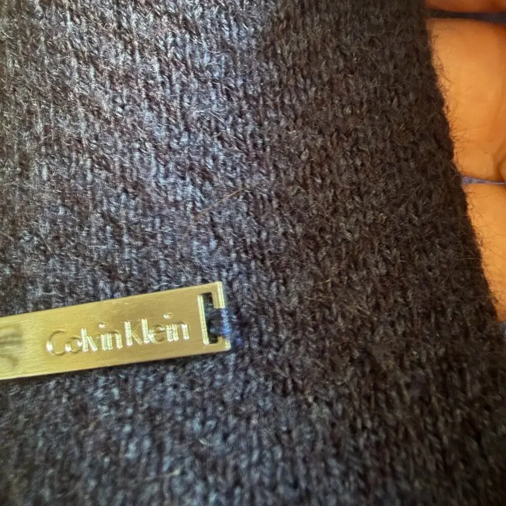 Calvin Klein blue scarf